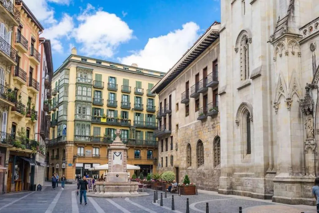 Cultura Y Gastronomia En El Casco Viejo Lägenhet Bilbao Spanien